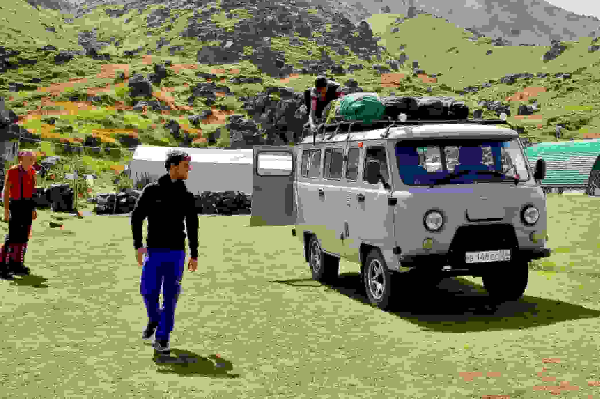 Der Tabletzki wird für den Rücktransport bereit gemacht