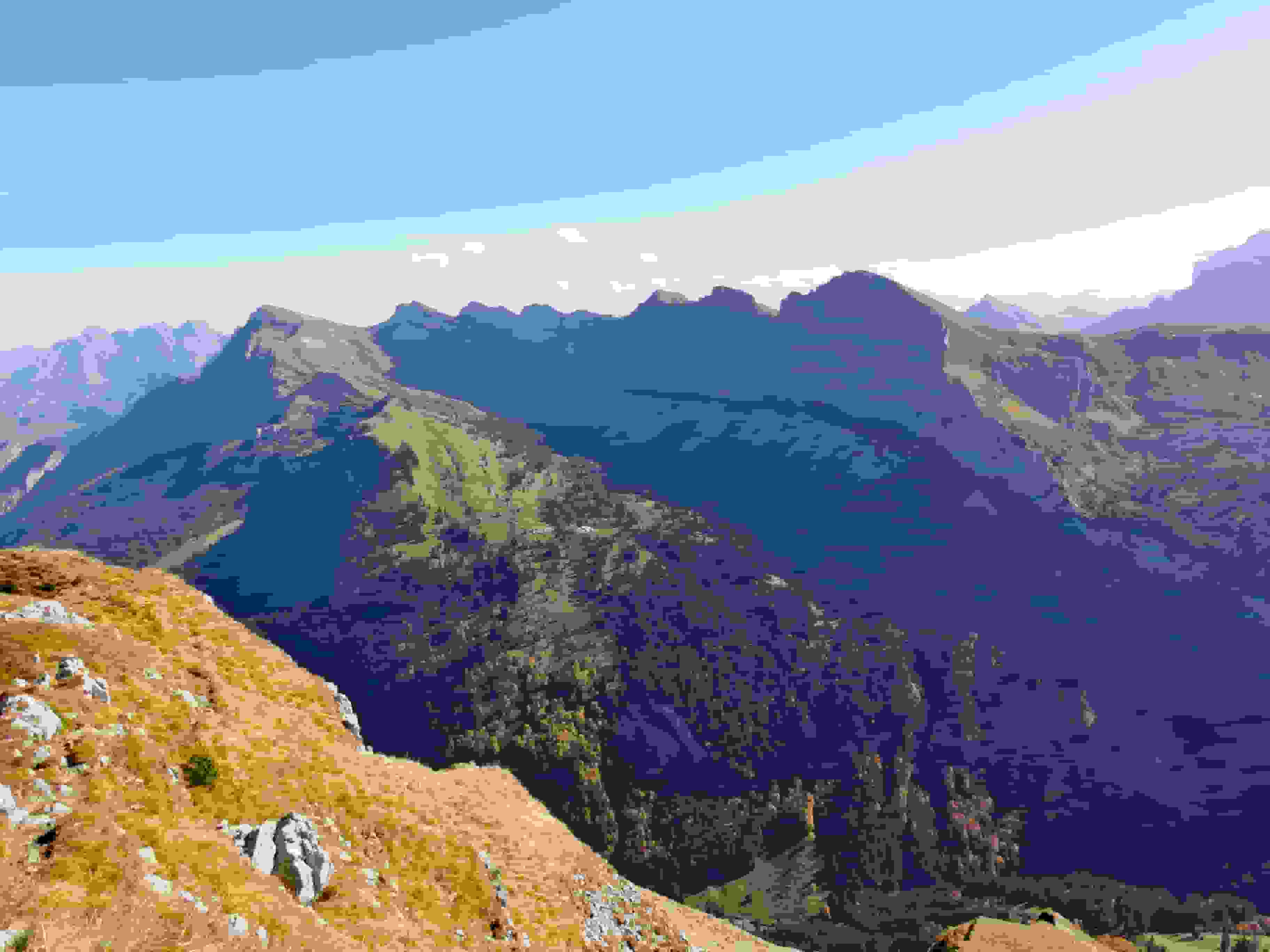 Blick ins Oberseetal zu Rauti und Wiggis