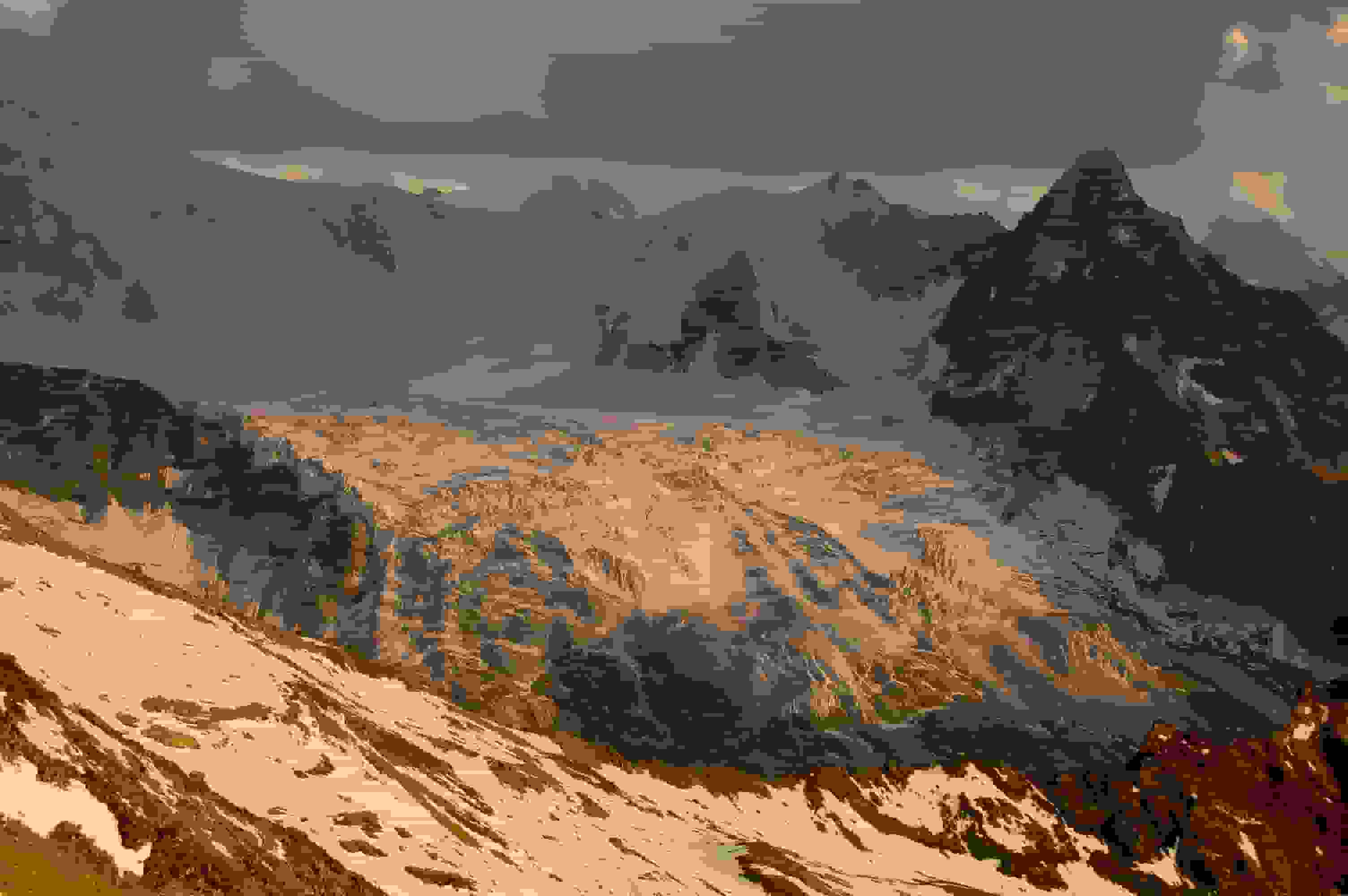 Letzte Sonnenstrahlen auf dem Glacier de Moming