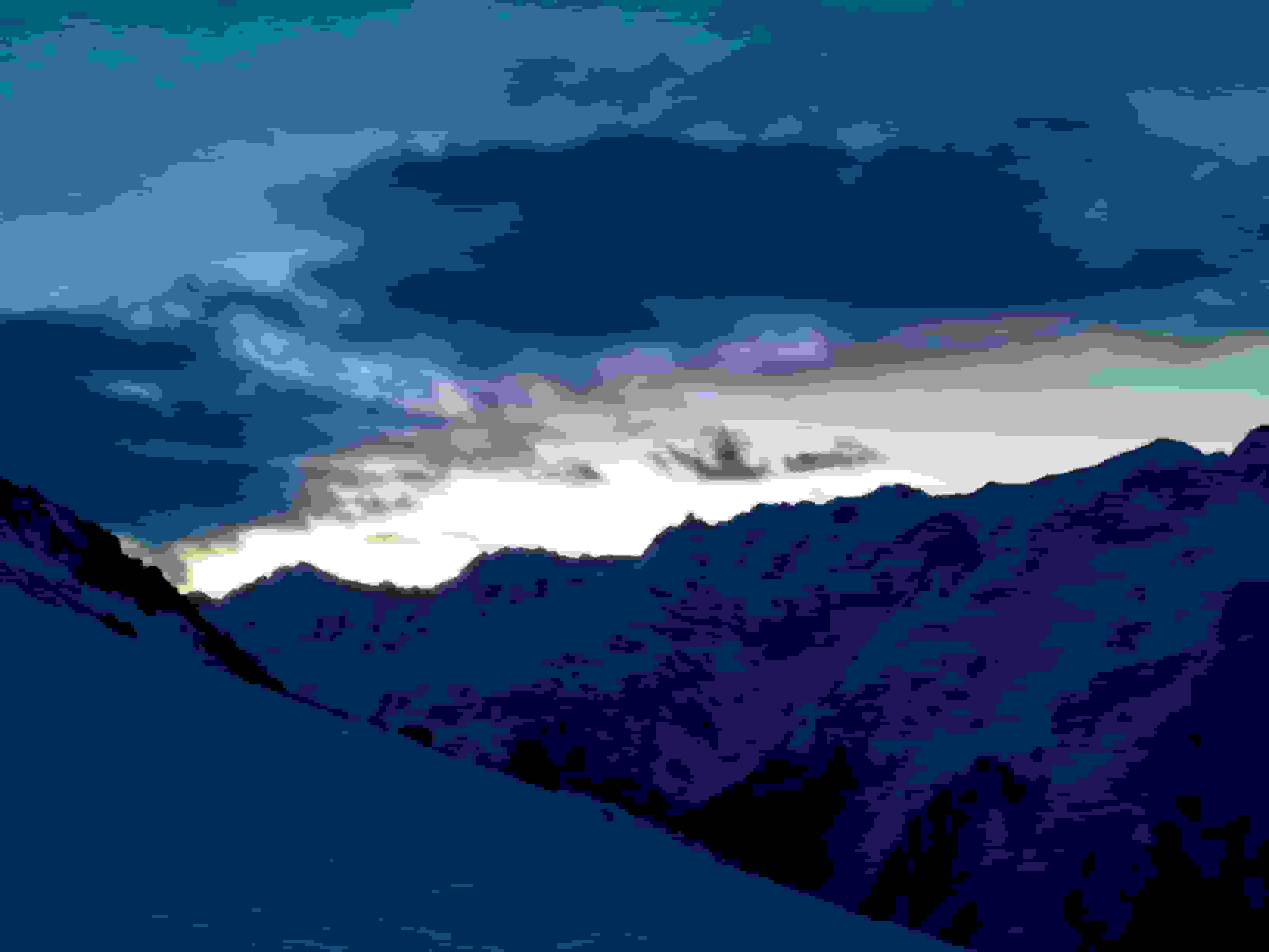 Morgenstimmung im Aufstieg zum Chüebodenhorn