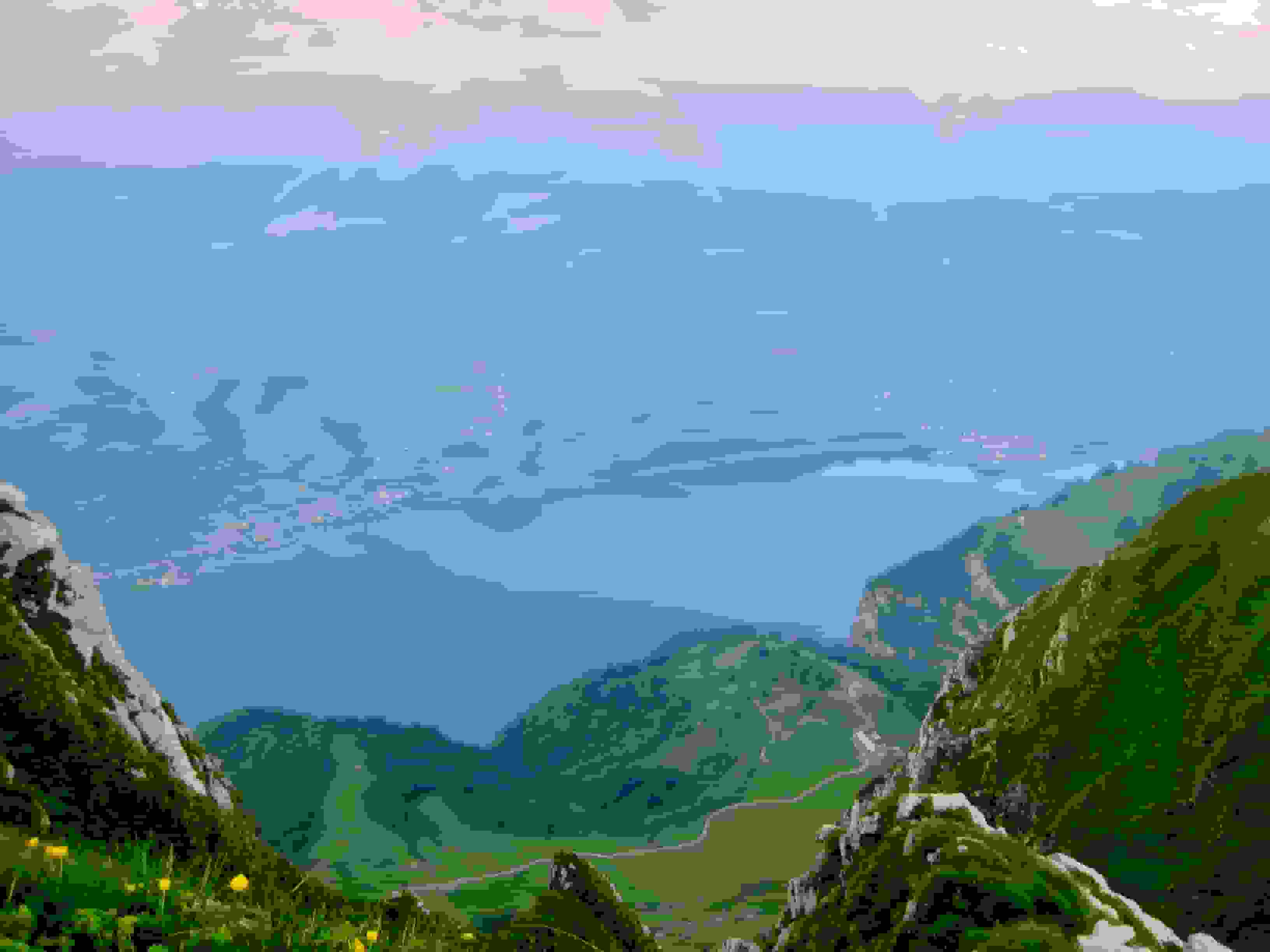 Kurz unterhalb dem Selun: Blick runter zum Walensee