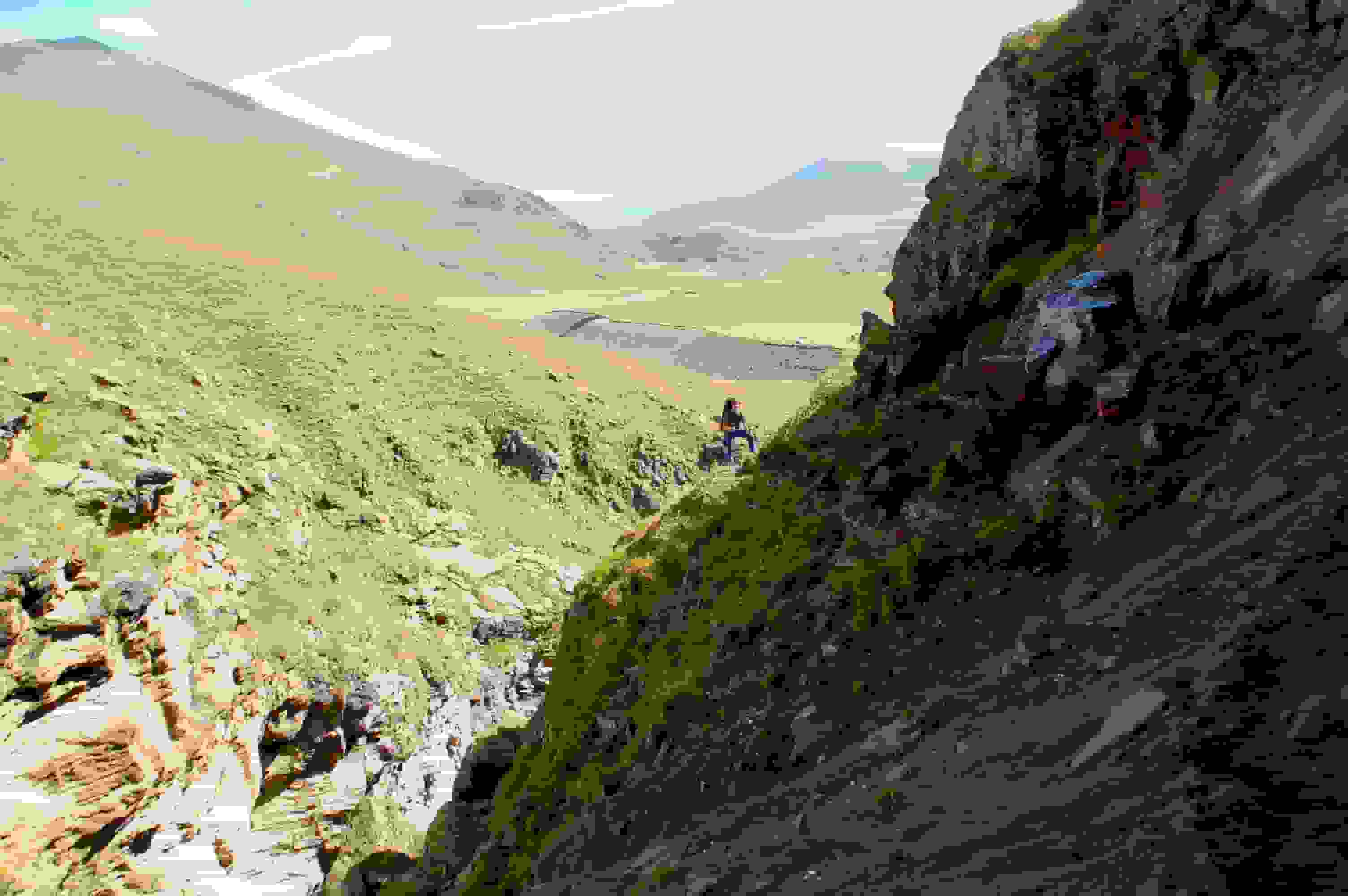 Schlucht oberhalb des Base Camps