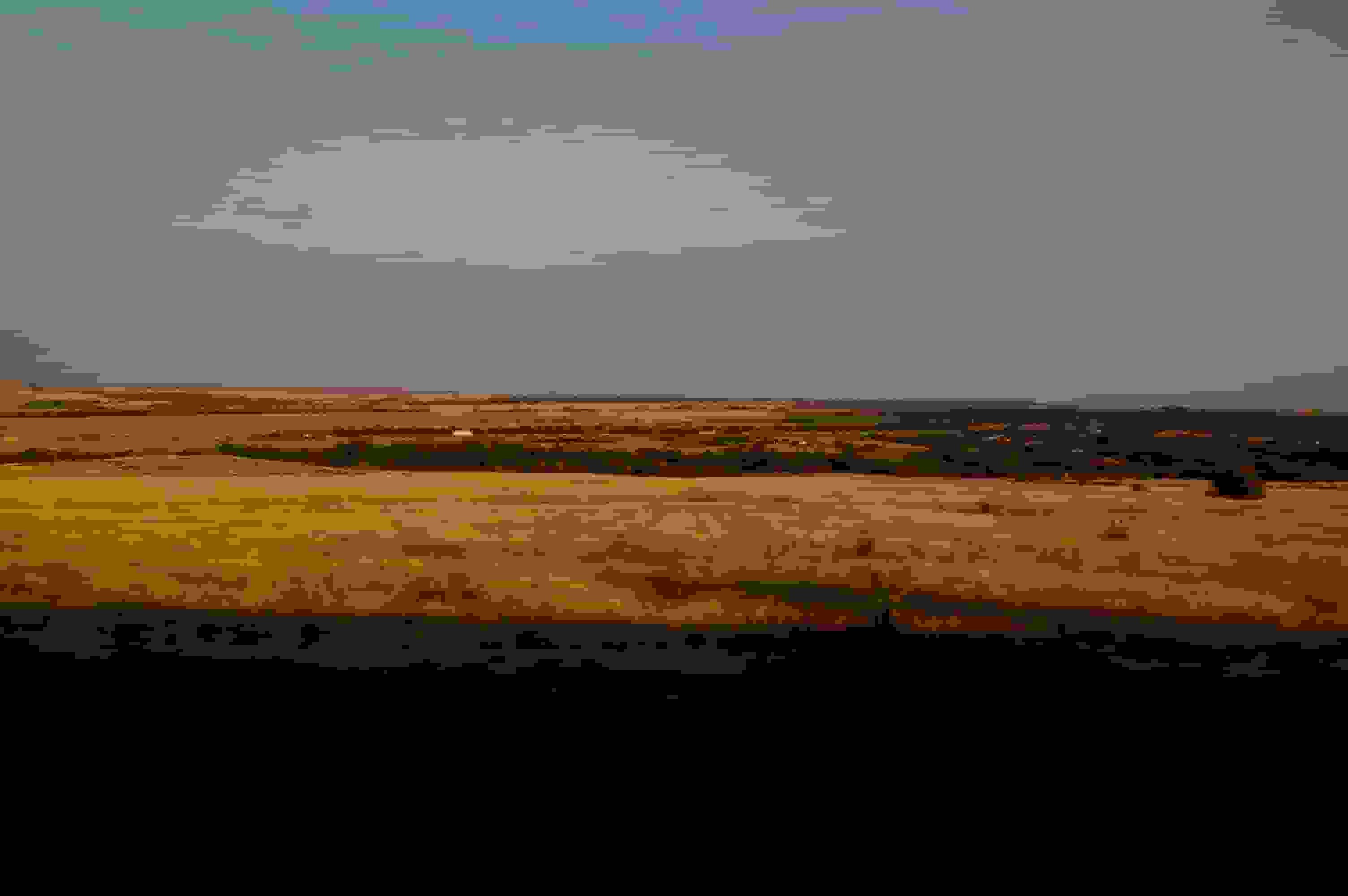 Anreise mit dem Zug von Moskau nach Kislovodsk. Typisches Landschaftsbild in Westrussland