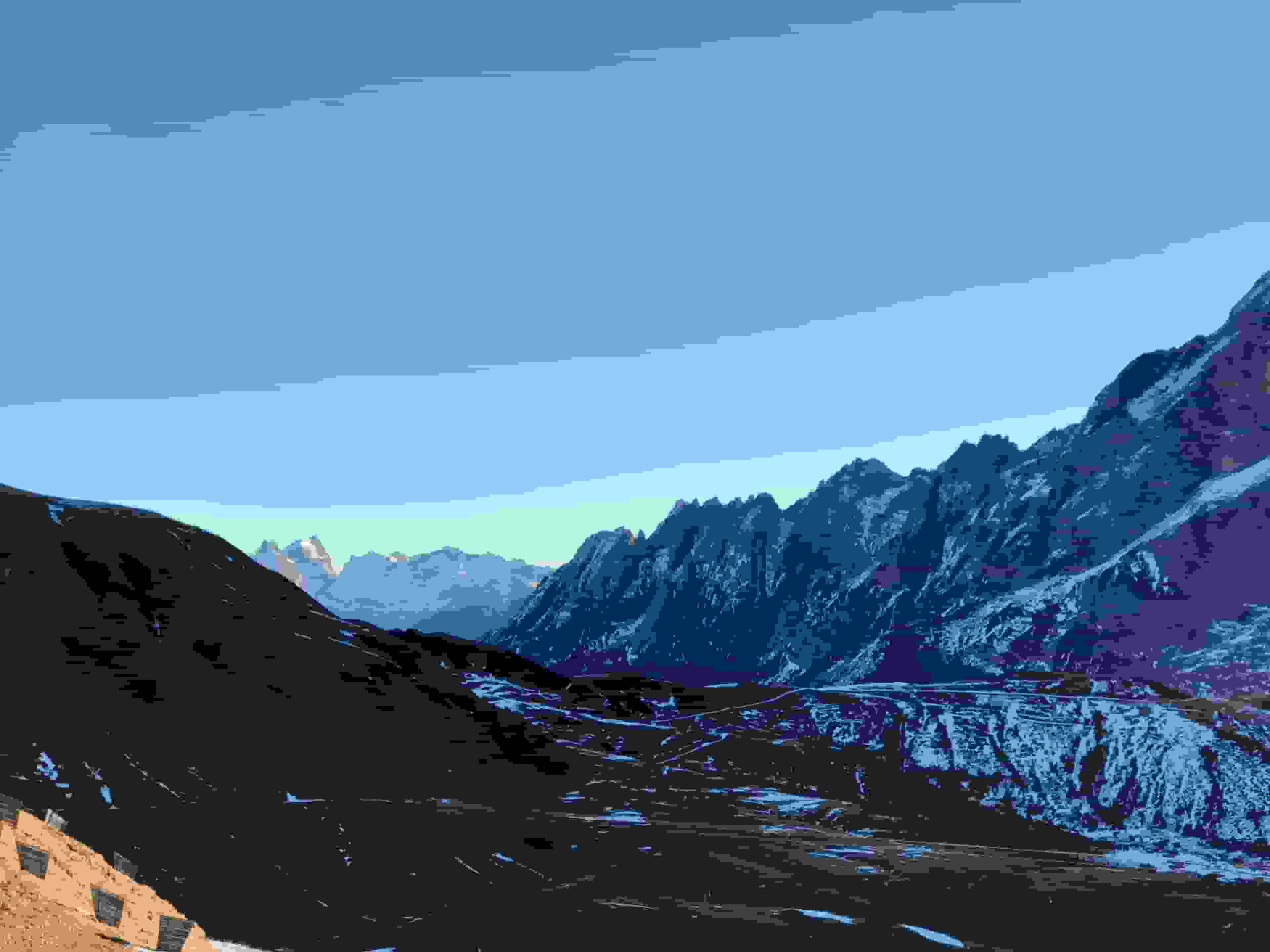 Blick vom First in Richtung Titlis, rechts die Engelhörner